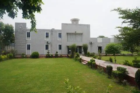 Khanewal Campus